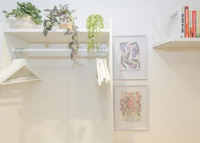 Apartment Pass The Keys Family Friendly In Baildon Court-free Parking *