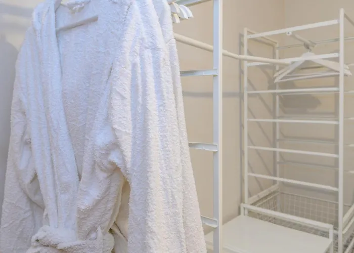 Pass The Keys Family Friendly In Baildon Court-free Parking Apartamento