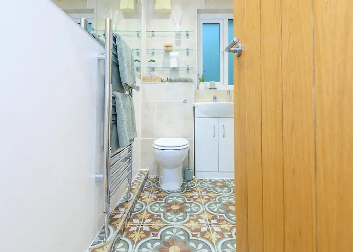 Apartamento Pass The Keys Family Friendly In Baildon Court-free Parking