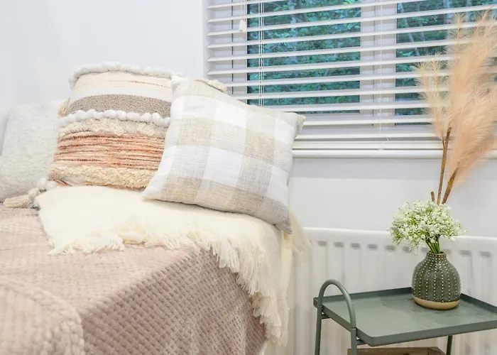 Apartamento Pass The Keys Family Friendly In Baildon Court-free Parking Bradford (West Yorkshire)